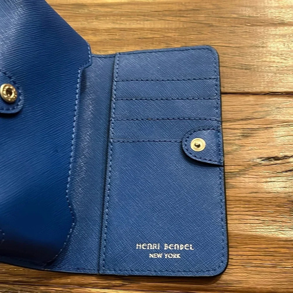 Henri Bendel Smartphone Case - Picture 3 of 8